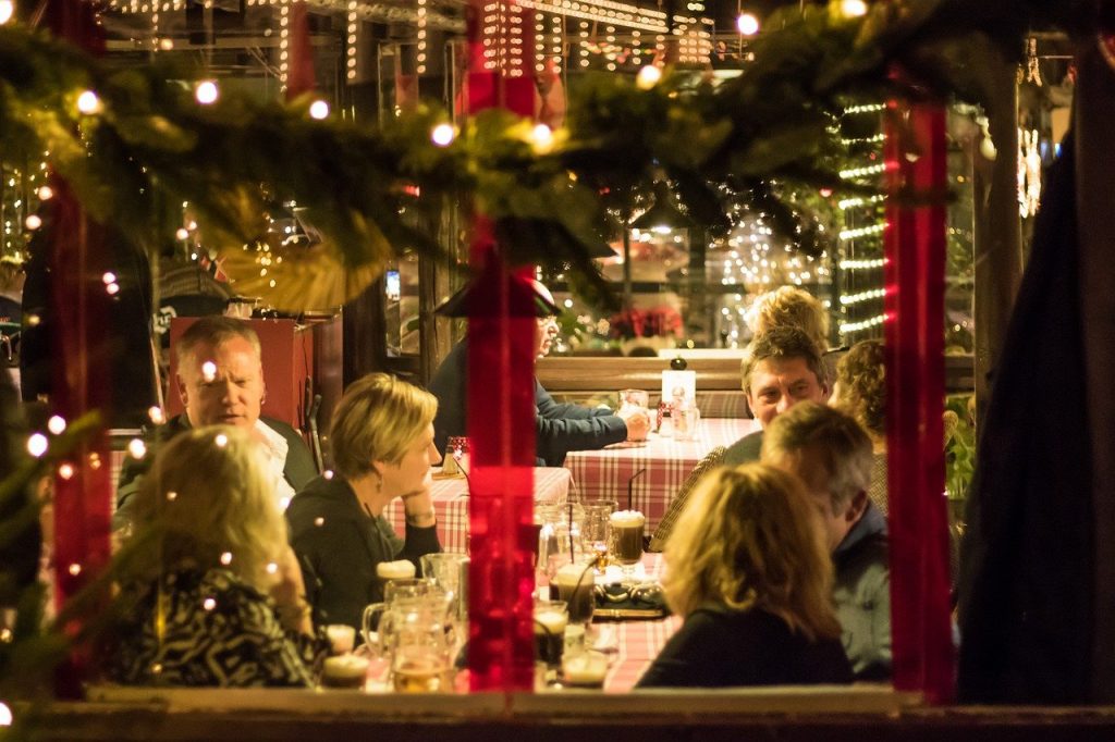 dining, restaurant, christmas